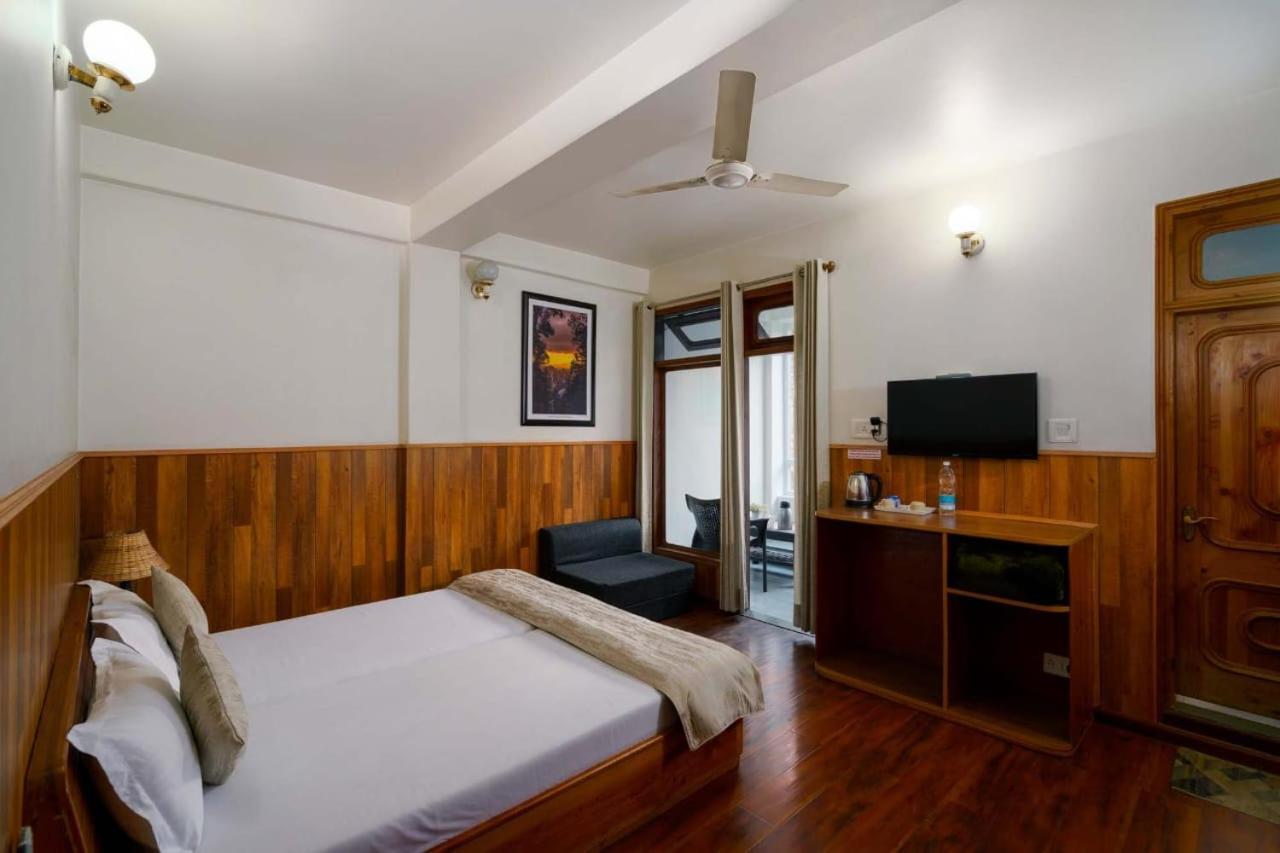 Hotel Kullu Valley Экстерьер фото